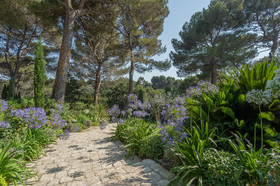 VILLA CONTEMPORAINE DE PRESTIGE